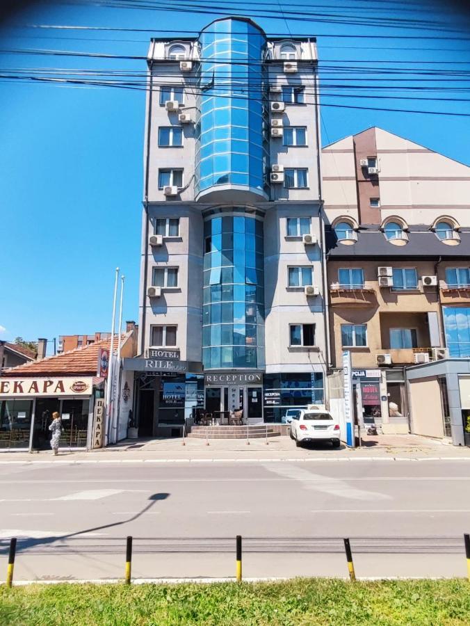 Hotel Rile Men Blue Ni Kültér fotó